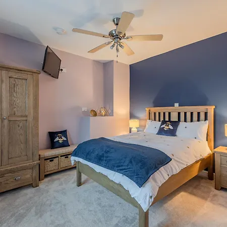 Dale Side - 스킵턴