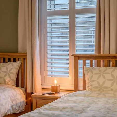 Holiday home Dale Side -