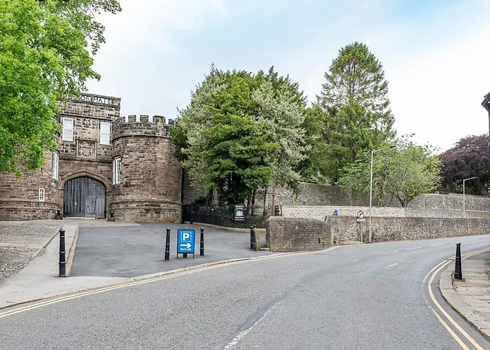 Dale Side - * Skipton